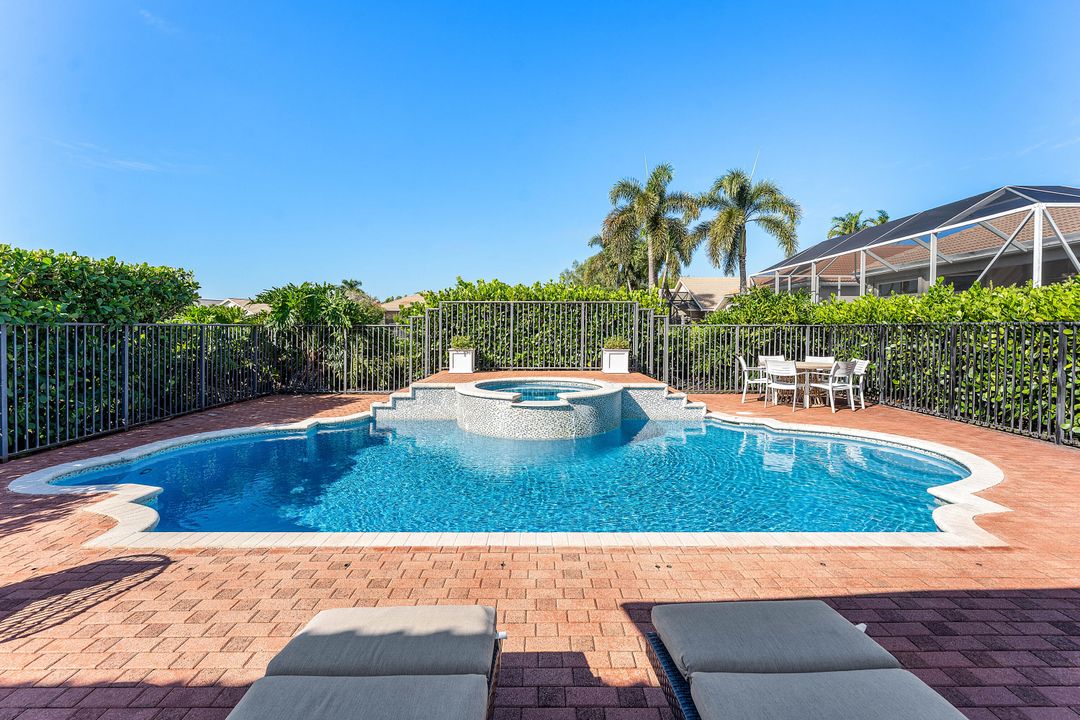 待售: $949,000 (5 贝兹, 4 浴室, 2817 平方英尺)