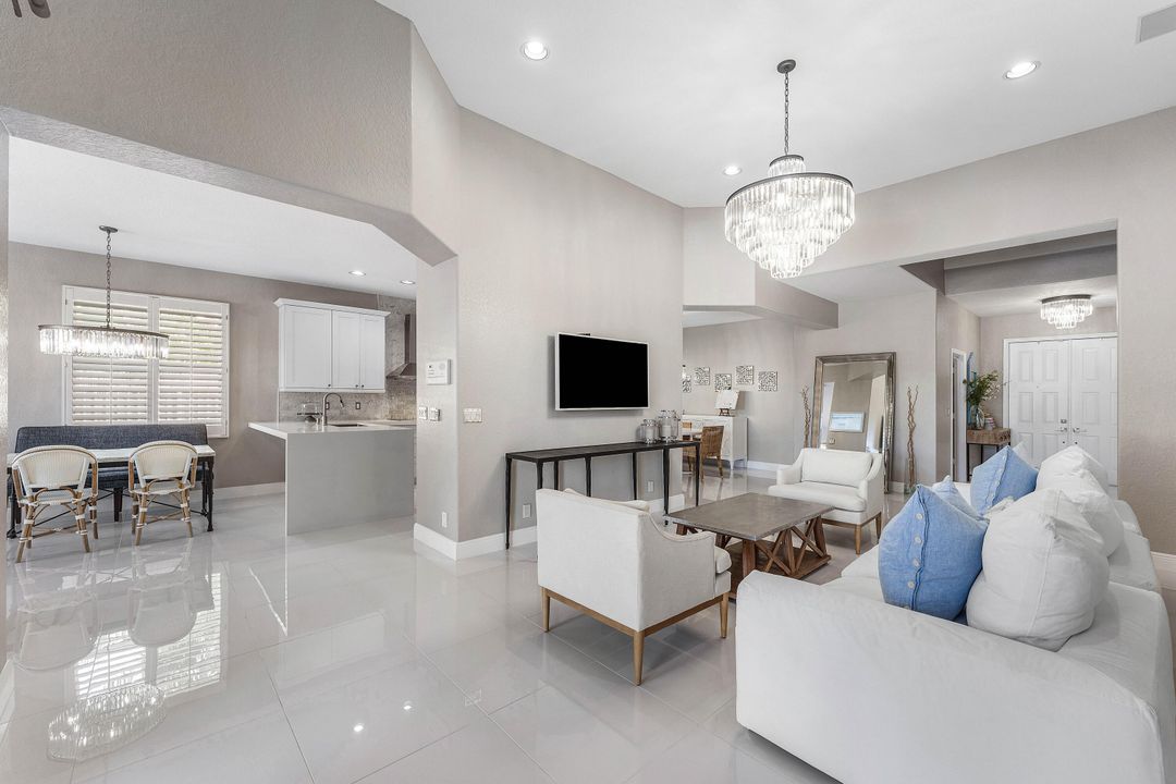 待售: $949,000 (5 贝兹, 4 浴室, 2817 平方英尺)