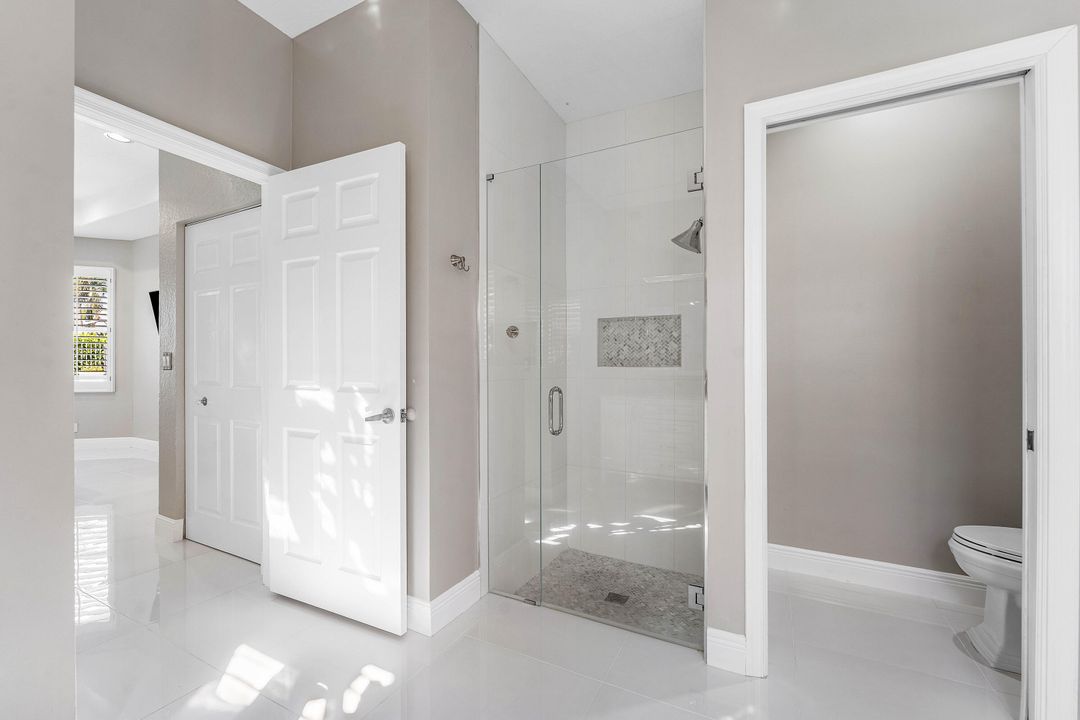 待售: $949,000 (5 贝兹, 4 浴室, 2817 平方英尺)