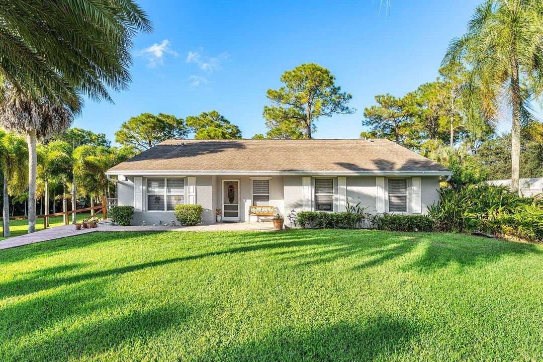 En Venta: $599,900 (4 camas, 2 baños, 1534 Pies cuadrados)