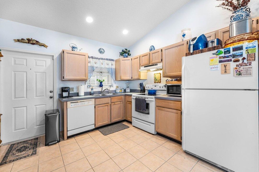 En Venta: $599,900 (4 camas, 2 baños, 1534 Pies cuadrados)