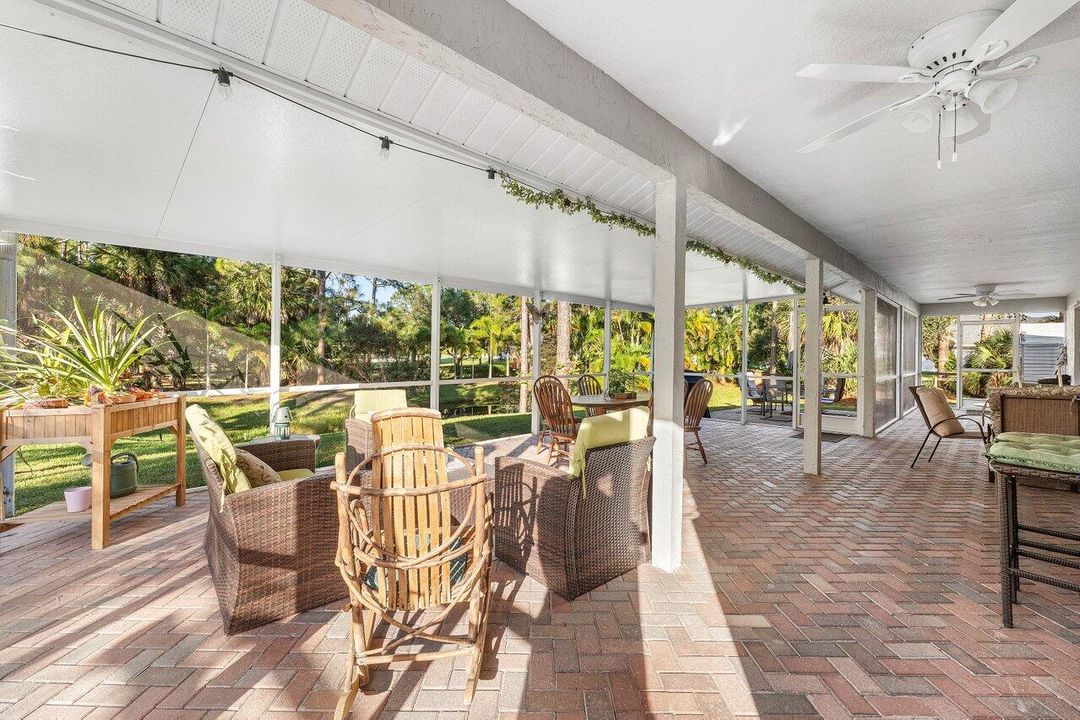 En Venta: $599,900 (4 camas, 2 baños, 1534 Pies cuadrados)