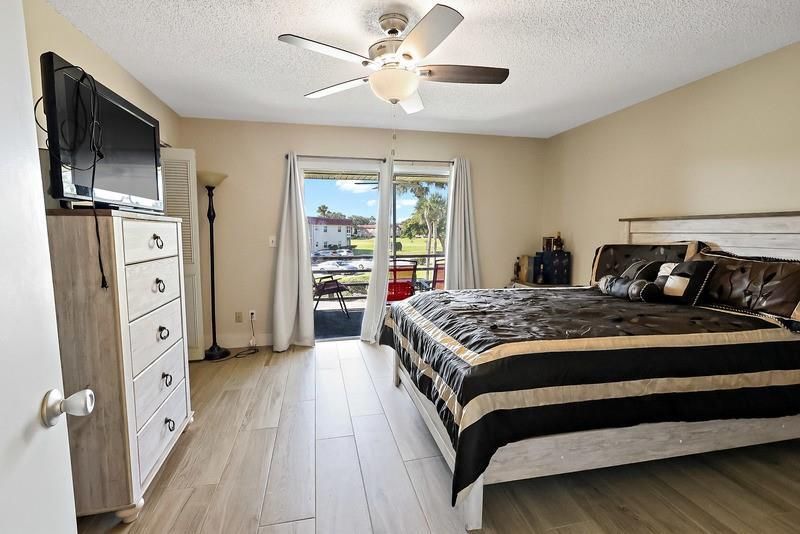 For Sale: $100,000 (1 beds, 1 baths, 630 Square Feet)