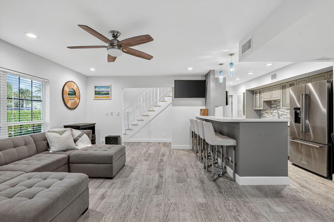 В аренду: $5,000 (3 спален, 2 ванн, 1618 Квадратных фут)