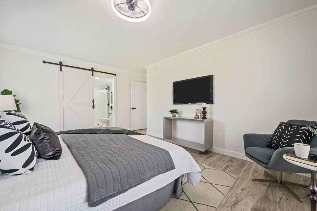 Active With Contract: $249,500 (3 beds, 2 baths, 1468 Square Feet)