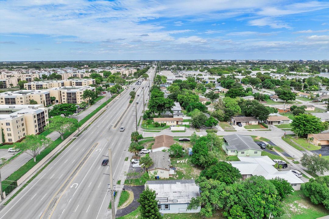 Active With Contract: $385,000 (3 beds, 1 baths, 1678 Square Feet)
