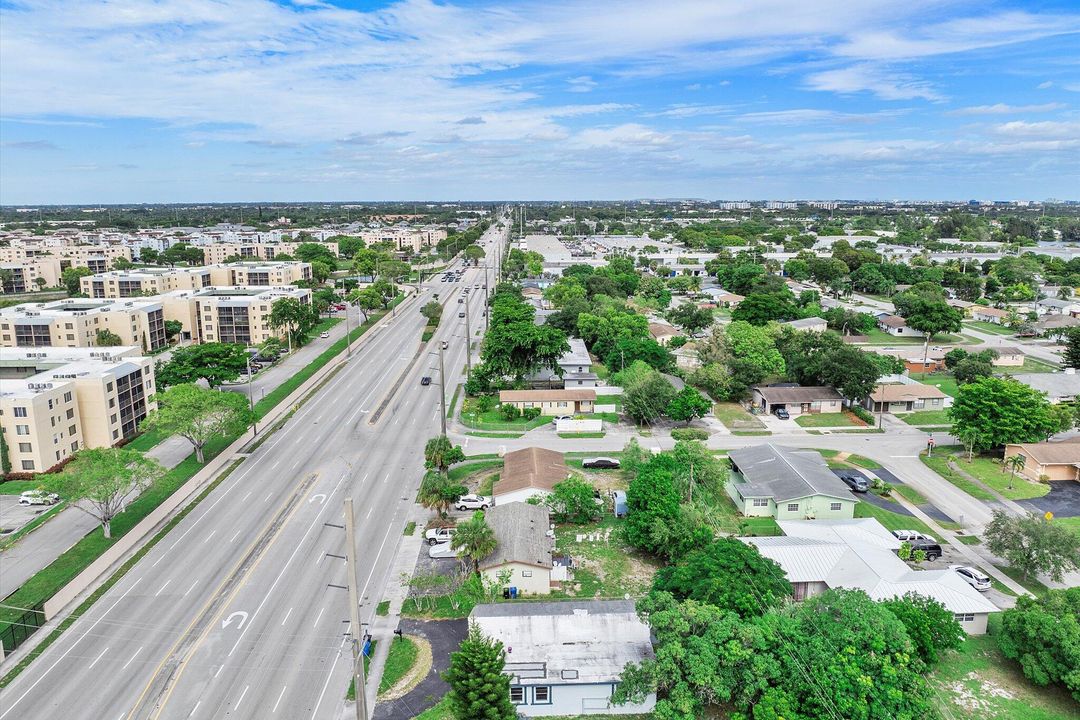 Active With Contract: $385,000 (3 beds, 1 baths, 1678 Square Feet)