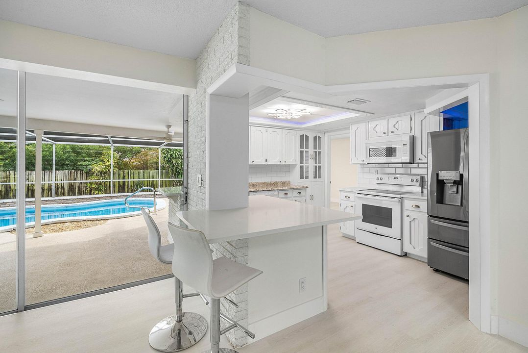 For Sale: $774,900 (3 beds, 2 baths, 1435 Square Feet)