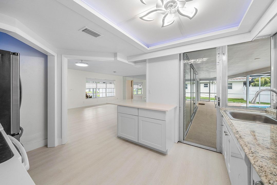 For Sale: $774,900 (3 beds, 2 baths, 1435 Square Feet)