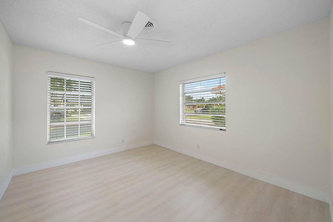 For Sale: $774,900 (3 beds, 2 baths, 1435 Square Feet)