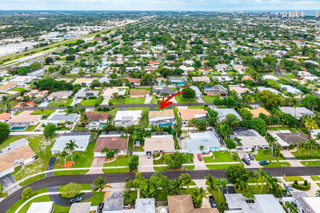 For Sale: $774,900 (3 beds, 2 baths, 1435 Square Feet)