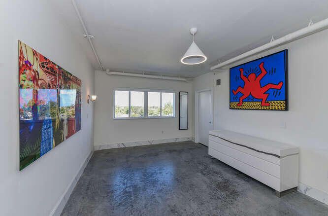 For Sale: $825,000 (2 beds, 2 baths, 2066 Square Feet)