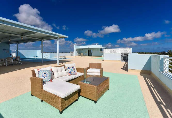 For Sale: $825,000 (2 beds, 2 baths, 2066 Square Feet)