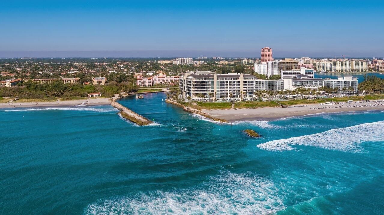 For Sale: $774,900 (3 beds, 2 baths, 1435 Square Feet)