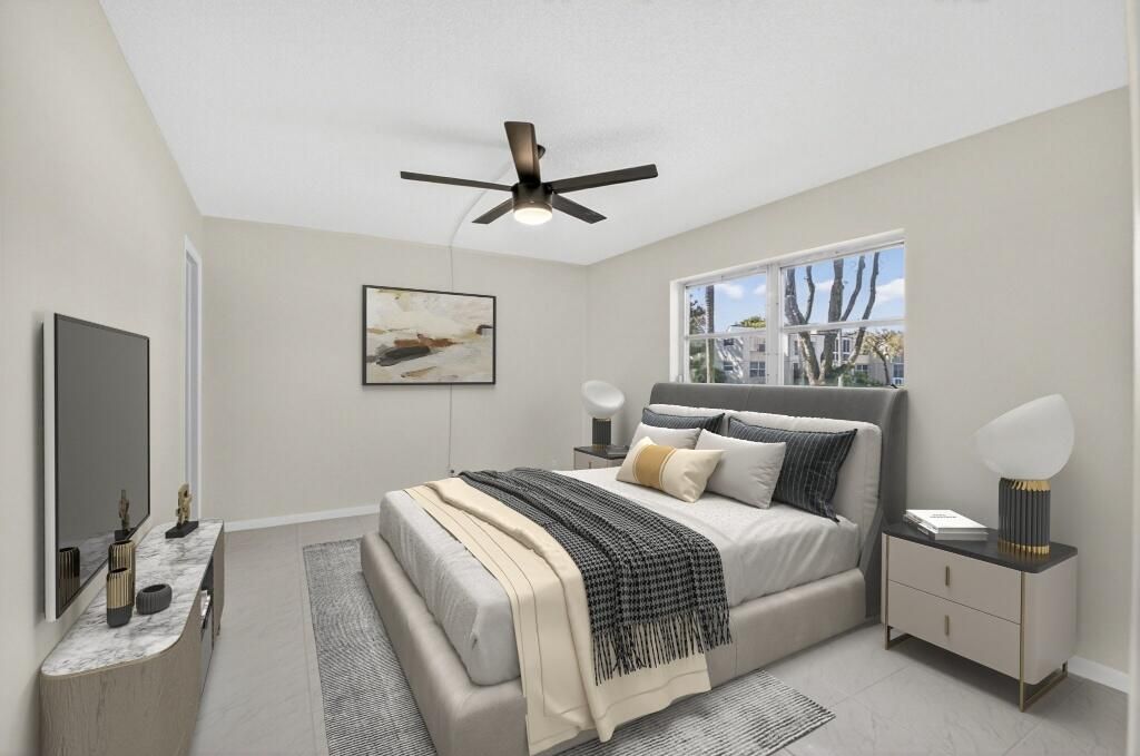 Под контрактом: $114,900 (2 спален, 2 ванн, 925 Квадратных фут)