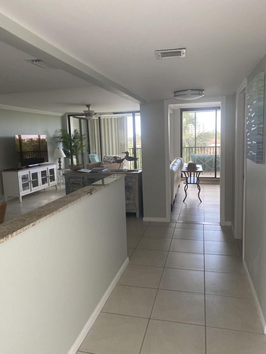 For Rent: $4,500 (2 beds, 3 baths, 1800 Square Feet)