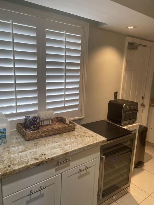 For Rent: $4,500 (2 beds, 3 baths, 1800 Square Feet)