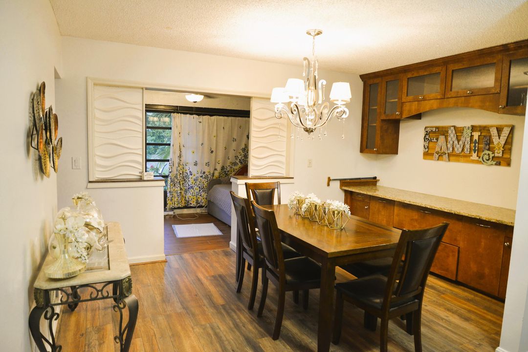 En Venta: $218,000 (2 camas, 2 baños, 1400 Pies cuadrados)