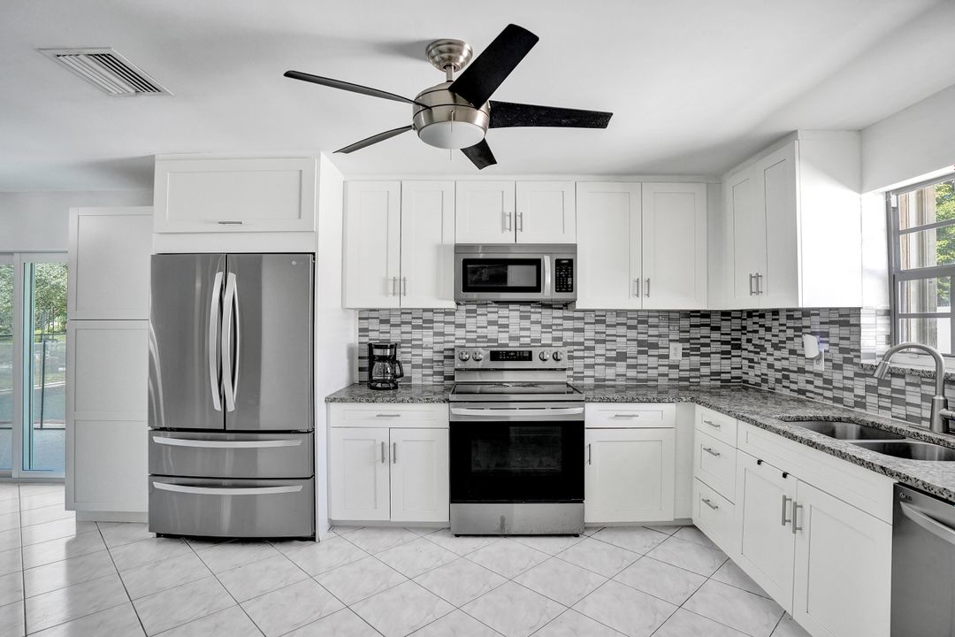 出租: $4,500 (4 贝兹, 2 浴室, 1668 平方英尺)