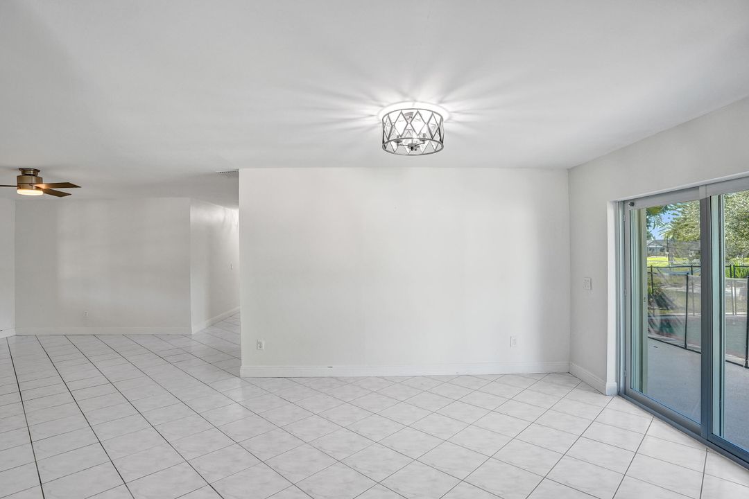 出租: $4,500 (4 贝兹, 2 浴室, 1668 平方英尺)