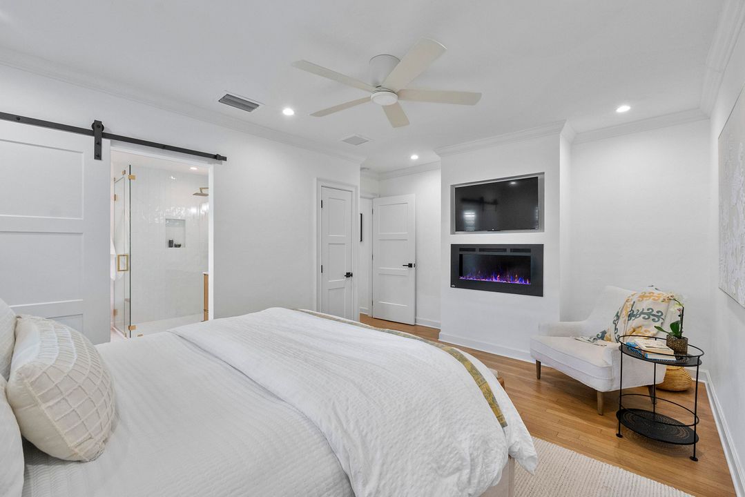 Active With Contract: $1,474,000 (3 beds, 2 baths, 2207 Square Feet)