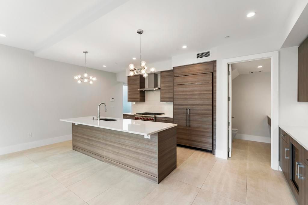 En Venta: $1,150,000 (3 camas, 3 baños, 1771 Pies cuadrados)