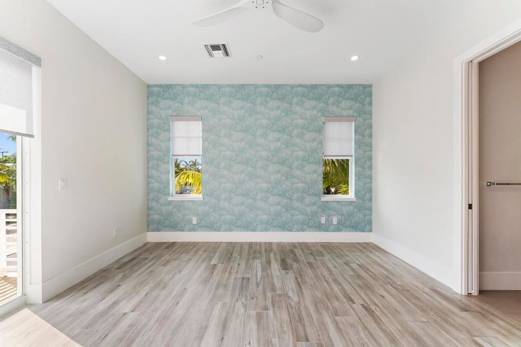 En Venta: $1,150,000 (3 camas, 3 baños, 1771 Pies cuadrados)