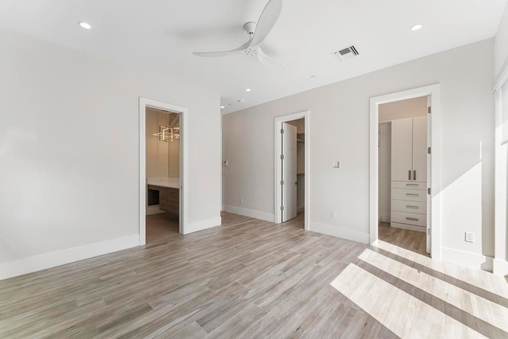 En Venta: $1,150,000 (3 camas, 3 baños, 1771 Pies cuadrados)