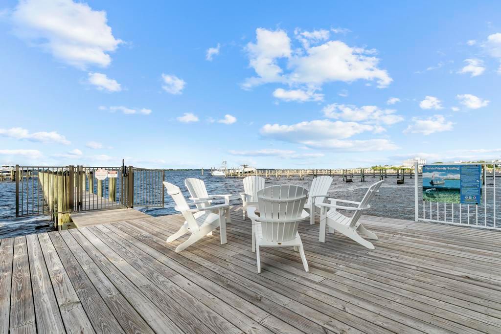 En Venta: $1,150,000 (3 camas, 3 baños, 1771 Pies cuadrados)