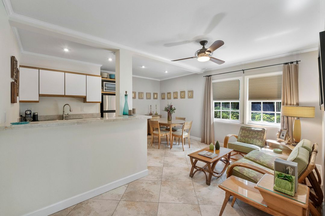 Active With Contract: $1,474,000 (3 beds, 2 baths, 2207 Square Feet)