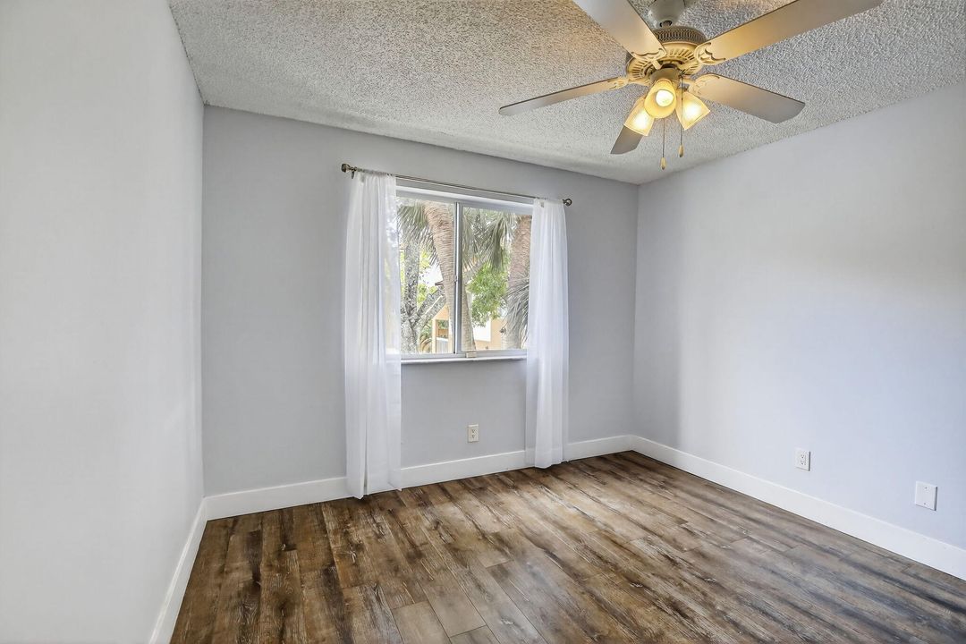 En Venta: $312,500 (2 camas, 2 baños, 1185 Pies cuadrados)