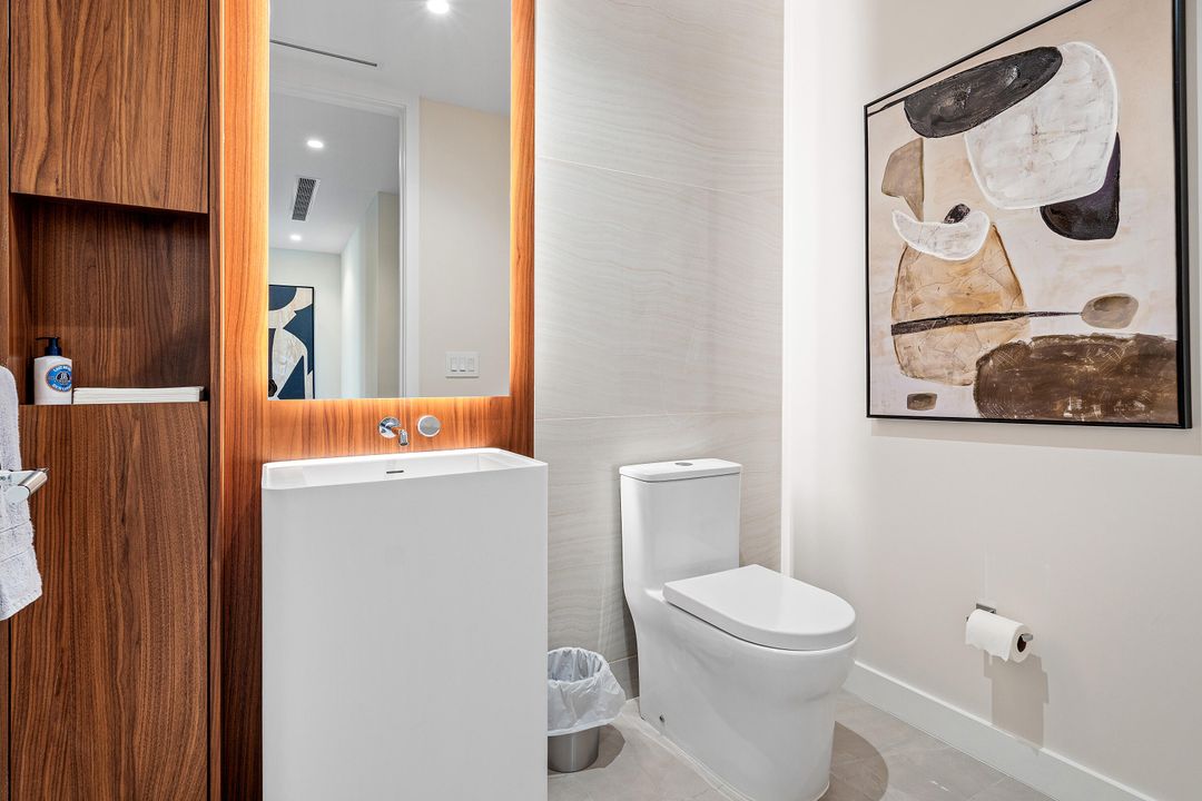 En Renta: $25,000 (3 camas, 3 baños, 2621 Pies cuadrados)