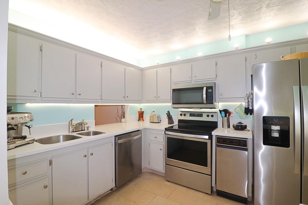 В аренду: $1,200 (2 спален, 2 ванн, 1242 Квадратных фут)