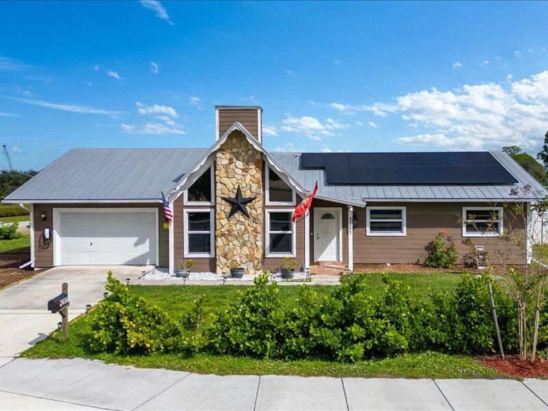 For Rent: $3,600 (4 beds, 2 baths, 1750 Square Feet)