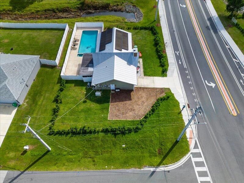 For Rent: $3,600 (4 beds, 2 baths, 1750 Square Feet)