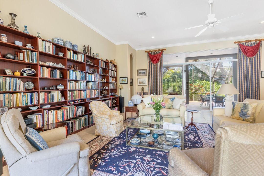 For Sale: $825,000 (3 beds, 2 baths, 2840 Square Feet)