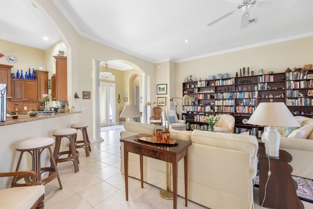 For Sale: $825,000 (3 beds, 2 baths, 2840 Square Feet)