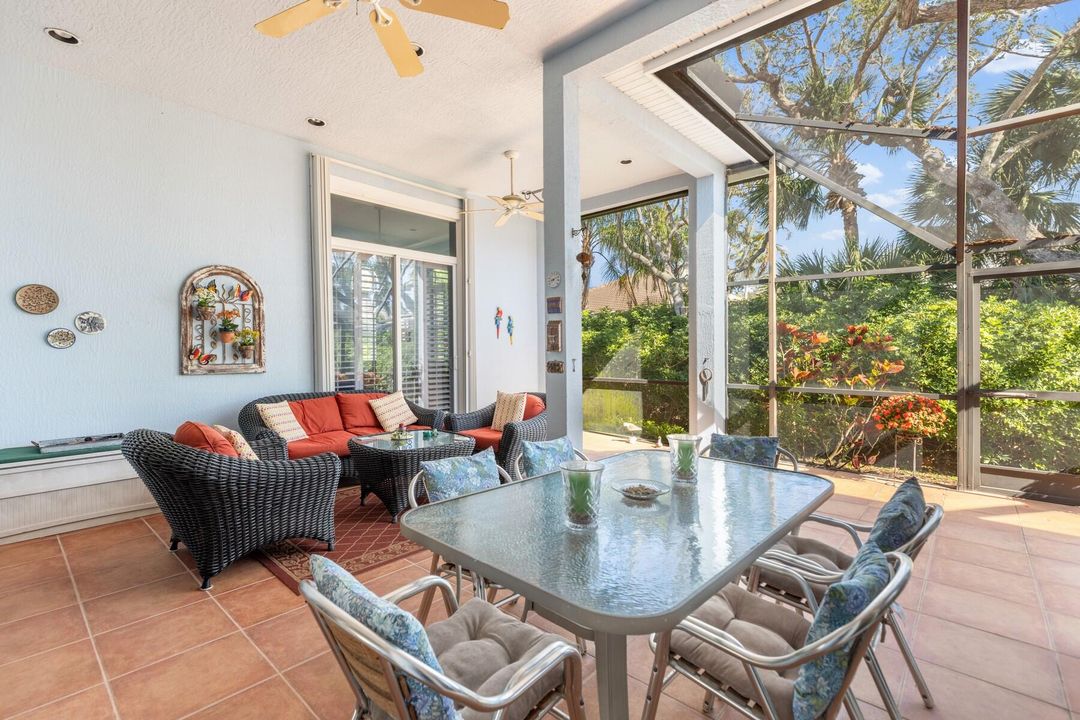 For Sale: $825,000 (3 beds, 2 baths, 2840 Square Feet)