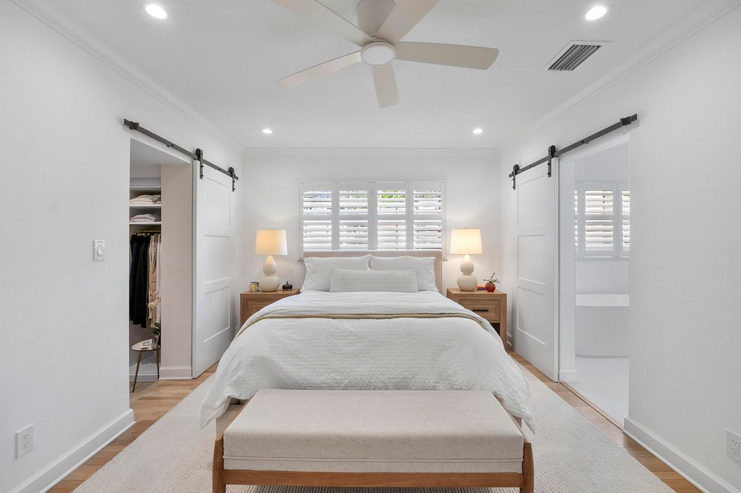 Active With Contract: $1,474,000 (3 beds, 2 baths, 2207 Square Feet)