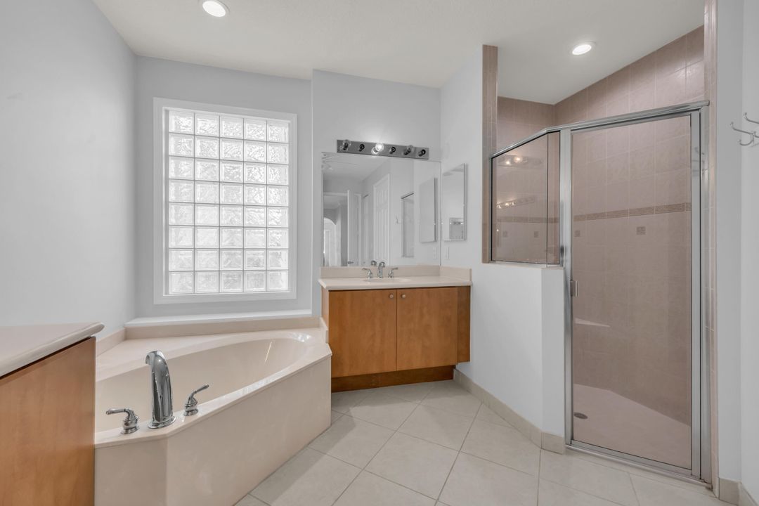 Active With Contract: $450,000 (3 beds, 2 baths, 2489 Square Feet)