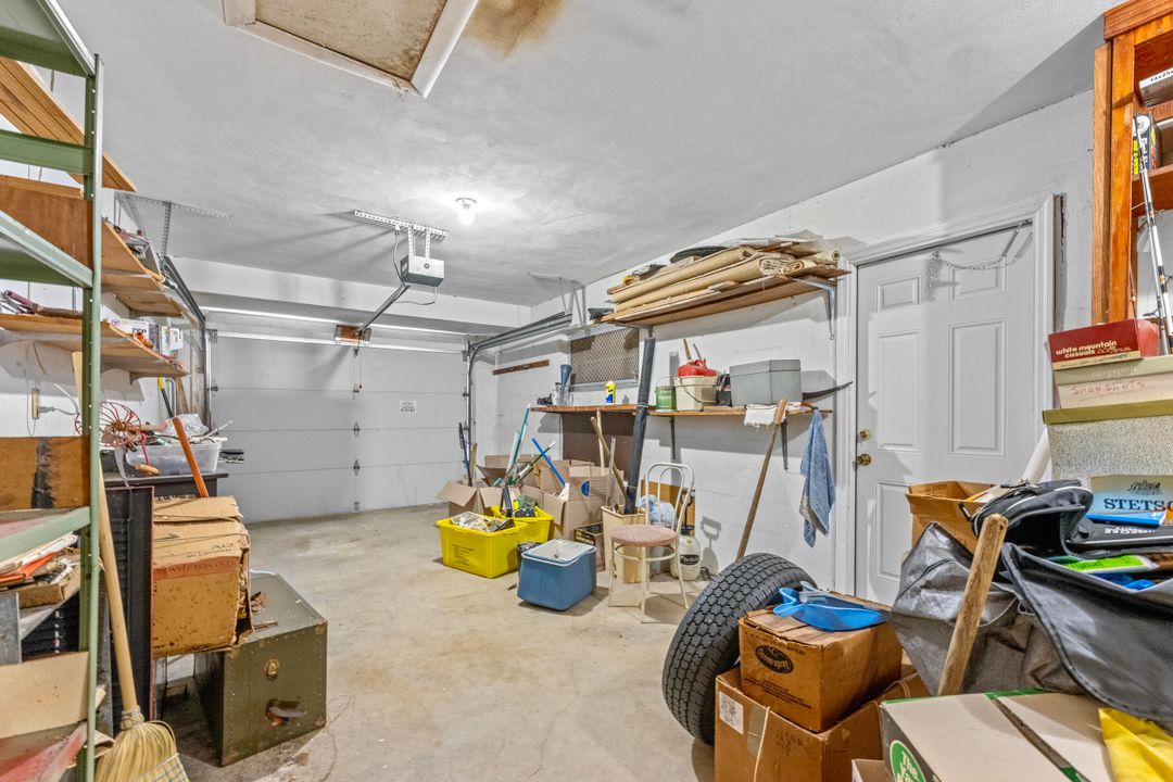 合同活跃: $315,000 (3 贝兹, 2 浴室, 1476 平方英尺)