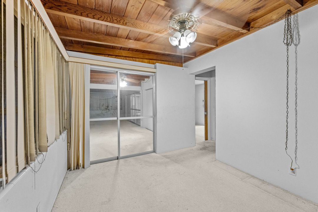 合同活跃: $315,000 (3 贝兹, 2 浴室, 1476 平方英尺)