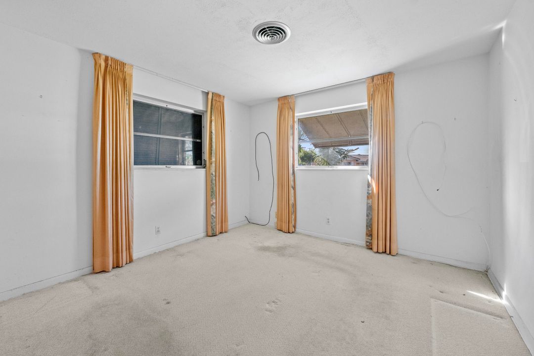 合同活跃: $315,000 (3 贝兹, 2 浴室, 1476 平方英尺)