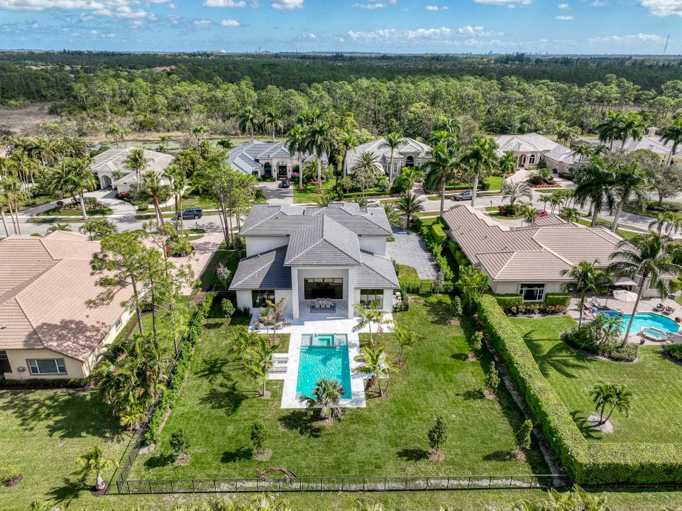 На продажу: $3,299,000 (5 спален, 5 ванн, 4619 Квадратных фут)