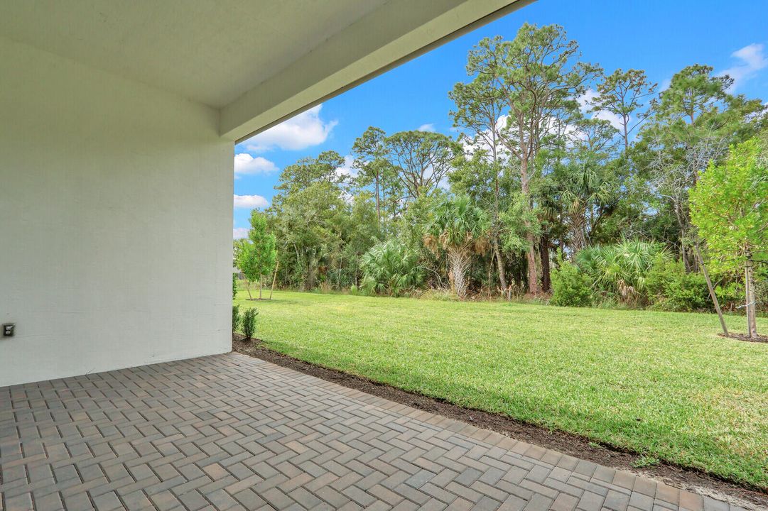 En Venta: $849,000 (3 camas, 3 baños, 2289 Pies cuadrados)