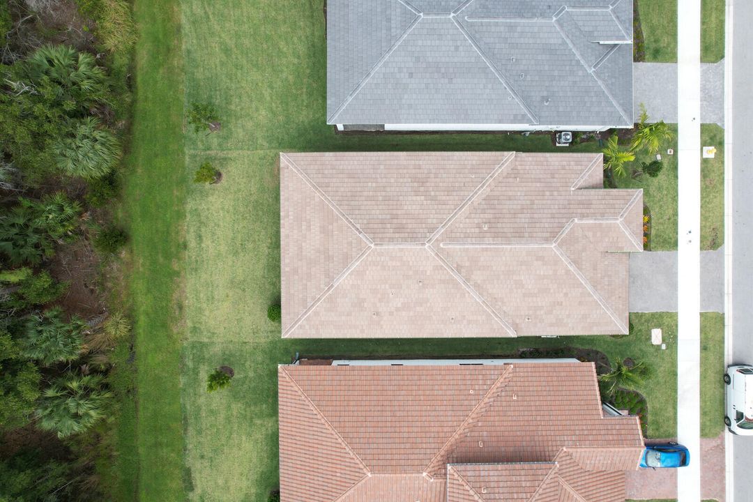 En Venta: $849,000 (3 camas, 3 baños, 2289 Pies cuadrados)