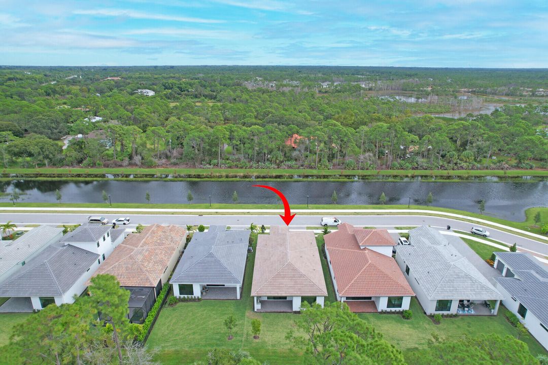 En Venta: $849,000 (3 camas, 3 baños, 2289 Pies cuadrados)