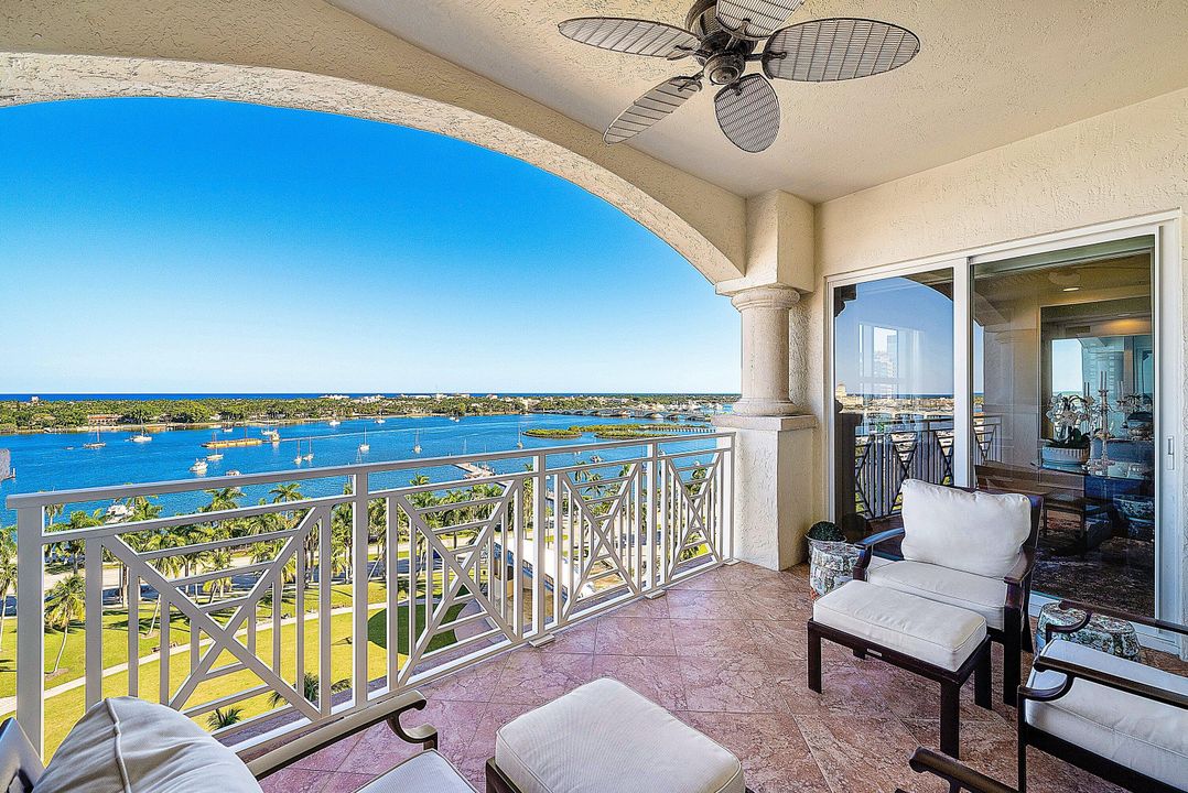 待售: $6,875,000 (4 贝兹, 4 浴室, 5413 平方英尺)