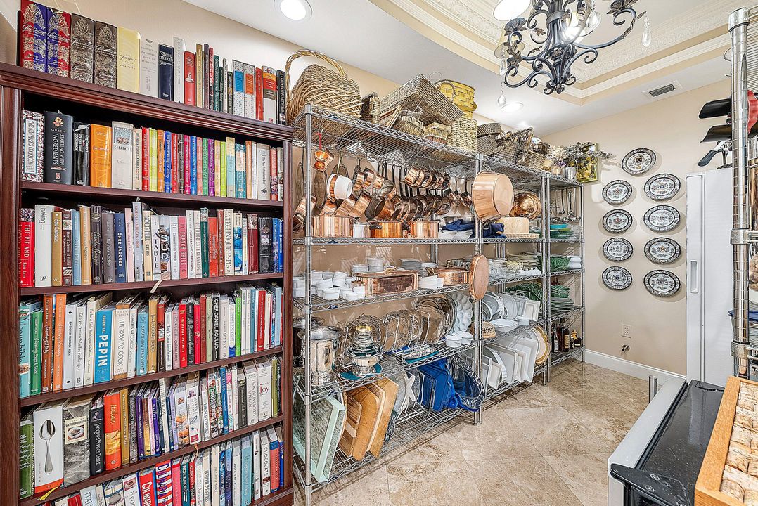 待售: $6,875,000 (4 贝兹, 4 浴室, 5413 平方英尺)