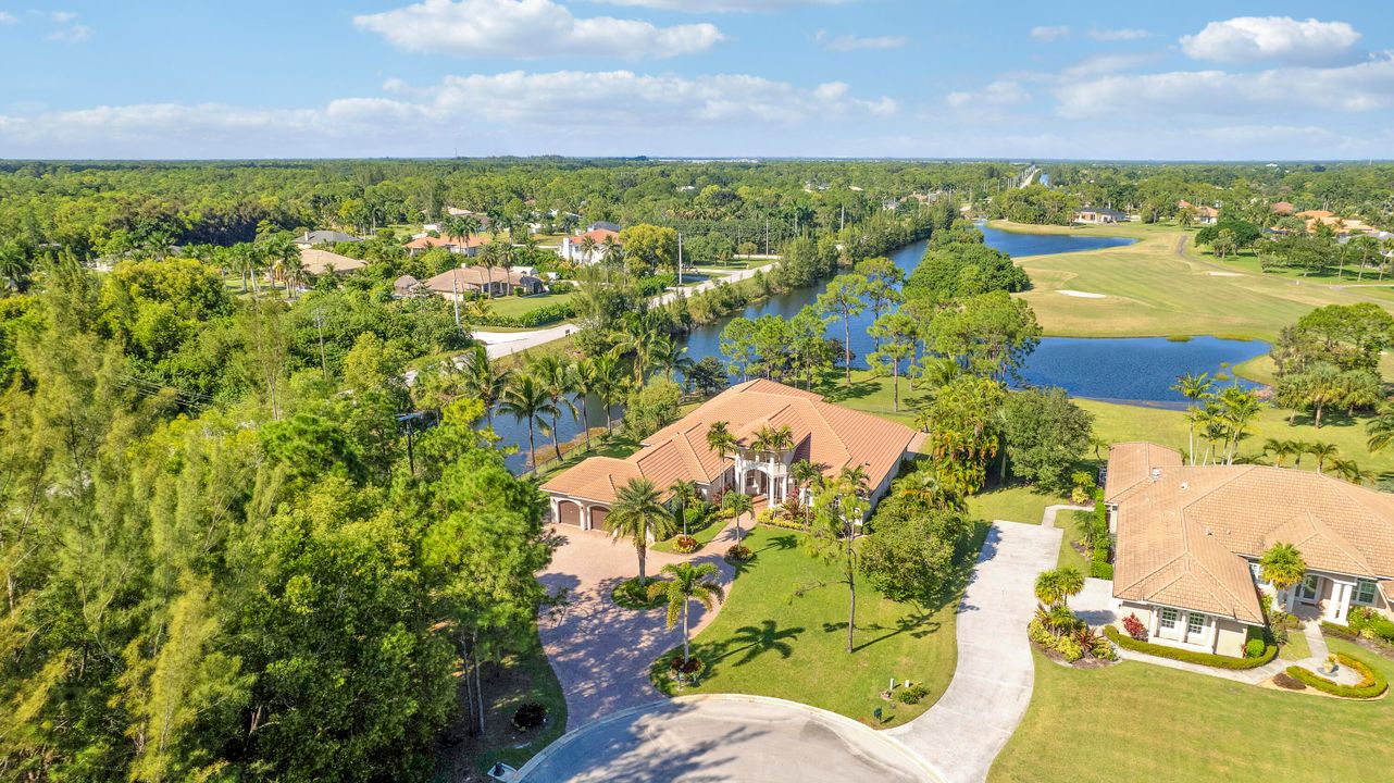 В аренду: $11,000 (4 спален, 4 ванн, 4346 Квадратных фут)